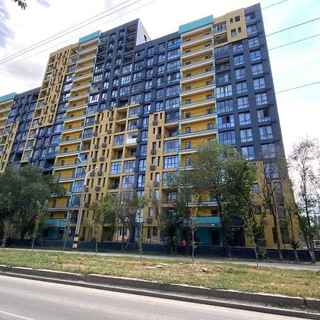 Heaven Apartment Mountain View อัลมาตี ภายนอก รูปภาพ